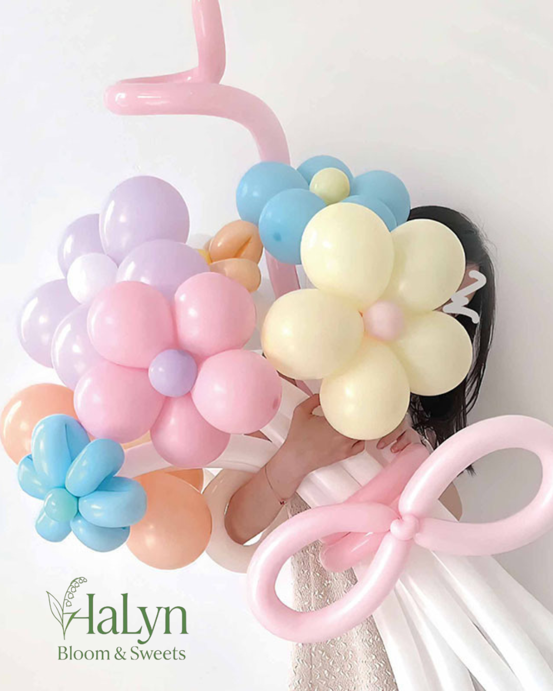 Balloon Flower Blossom Whirl Bouquet