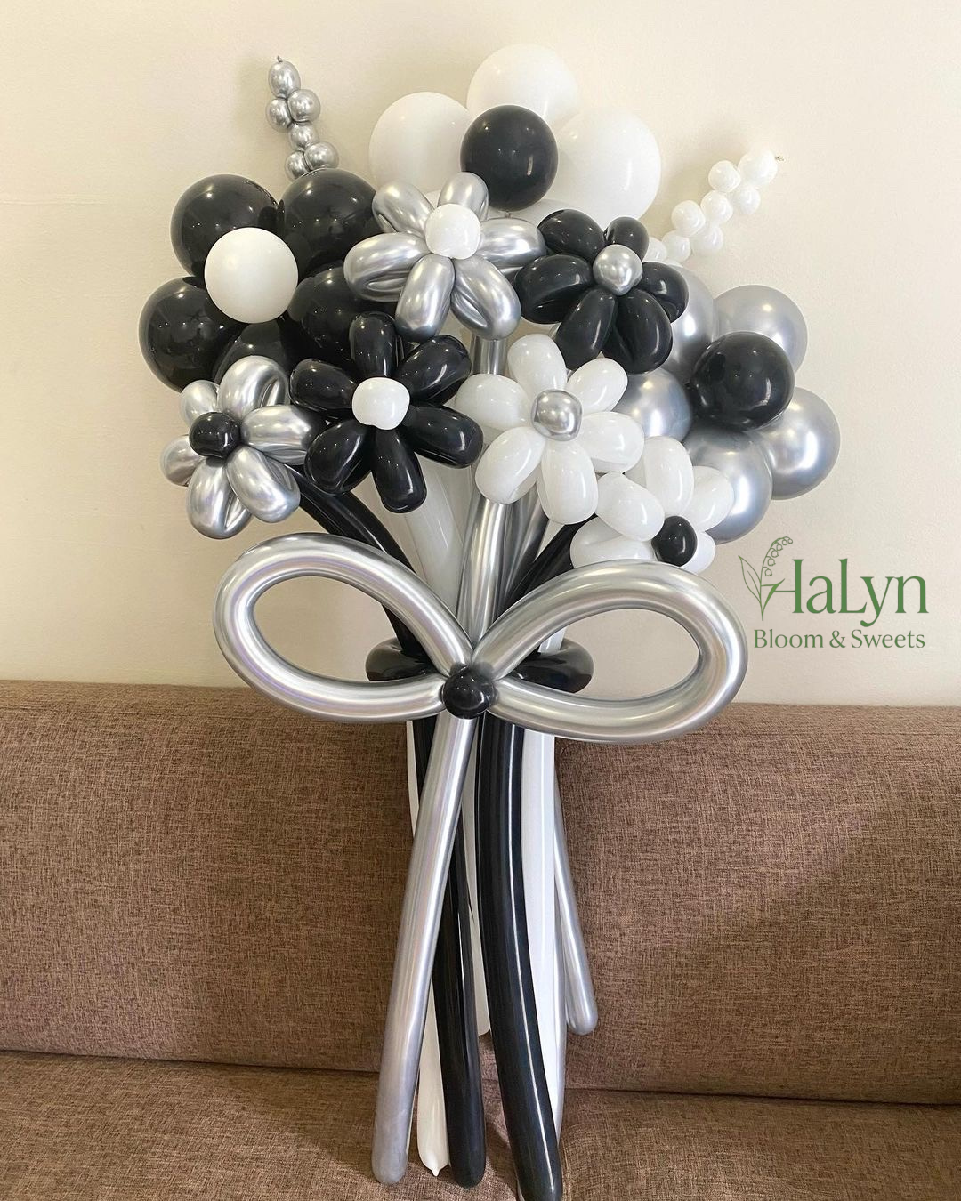 Balloon Flower Silver Elegance Bouquet