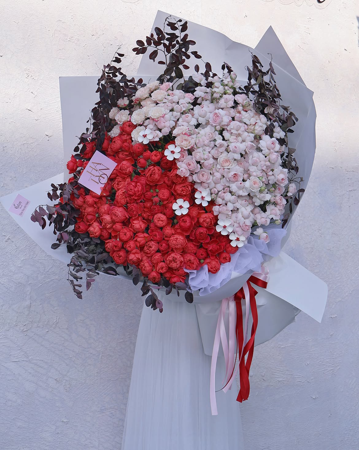 More than just a gift—a flower bouquet from Halyn Bloom is a silent promise of endless love. 🌹✨ More than just a gift—a flower bouquet from Halyn Bloom is a silent promise of endless love. 🌹✨